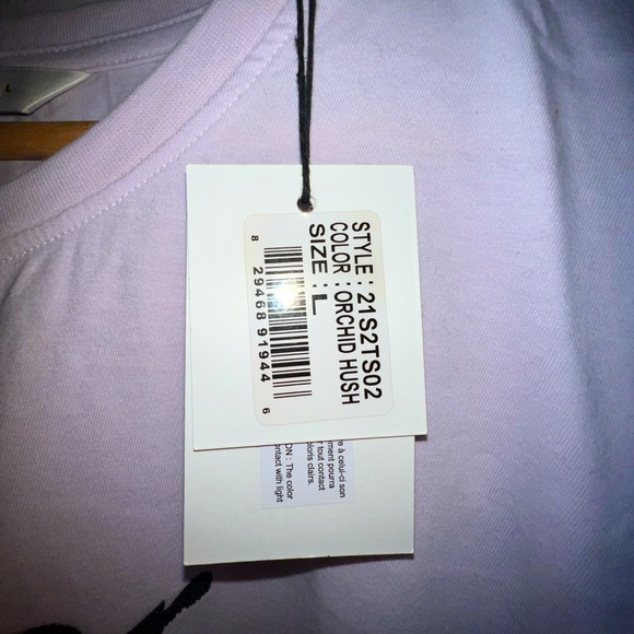 elevenparis “Tinder Kills Romantics” Tshirt. - Picture 3 of 6